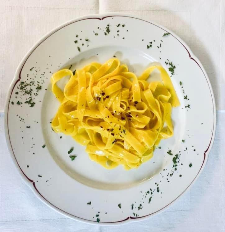 Hotel Ristorante Della Stazione Tegna Zewnętrze zdjęcie